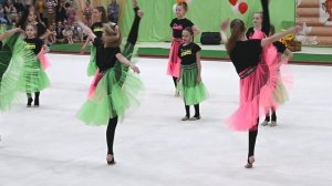 Детство, детство ты куда бежишь