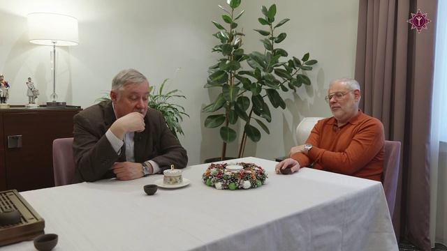 В мире идёт схватка между элитными группами | Михаил Хазин и Дмитрий Евстафьев