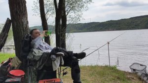 рыбалка с семьёй на майских выходных. чехонь как с пулемета. салют над волгой. полная версия fullhd