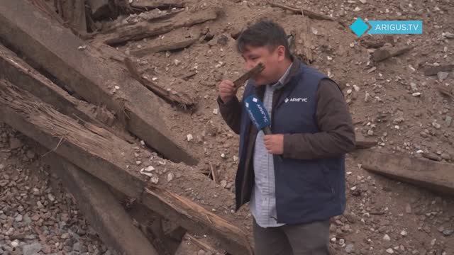 ЗАХОРОНЕНИЕ СТРОИТЕЛЬНОГО МУСОРА НА БЕРЕГУ РЕКИ УДА В 