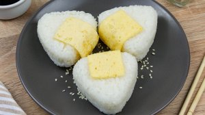 Онигири в омлете