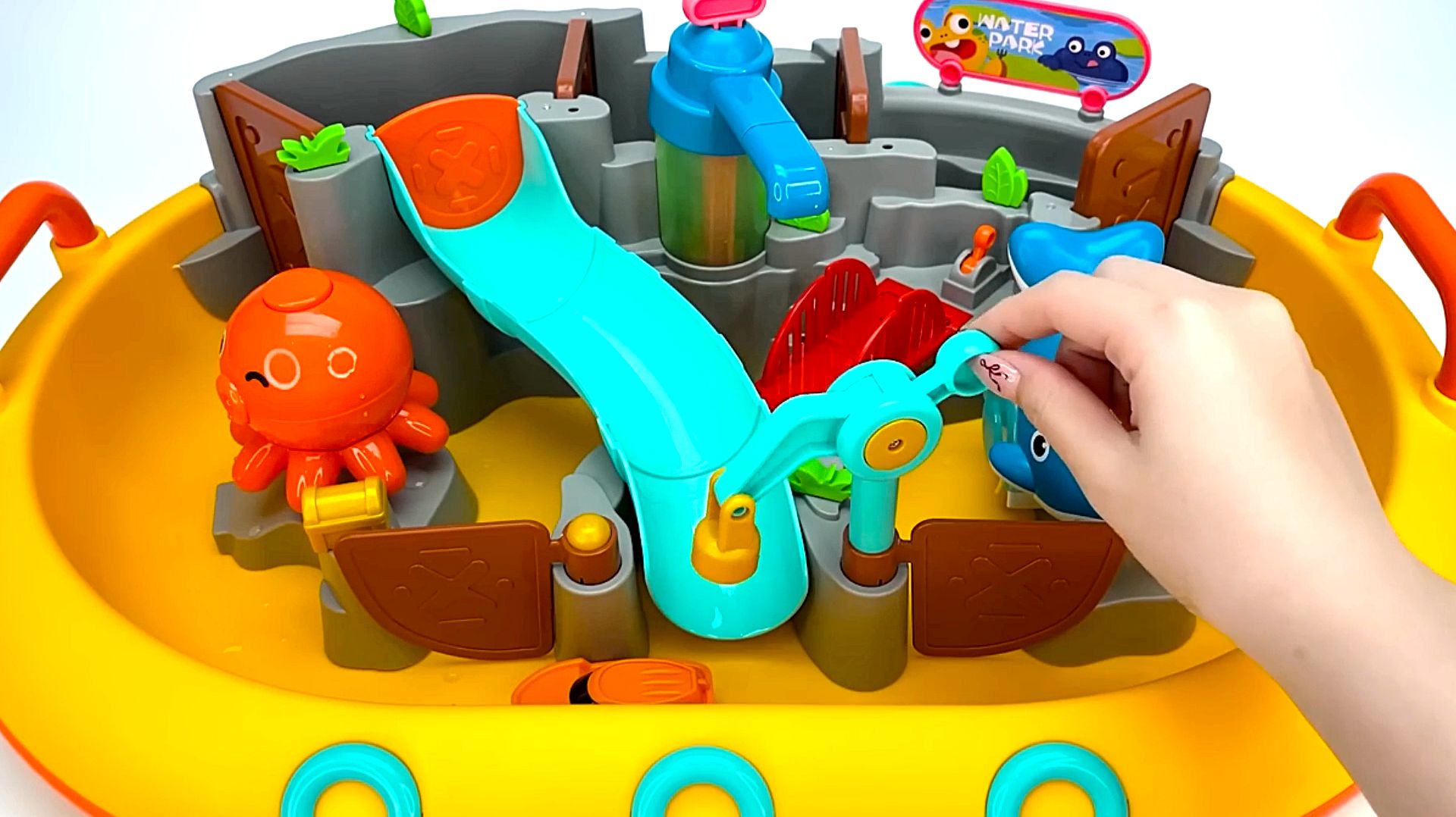 Развивающие игрушки. Игровые наборы для развития детей.  Для малышей мультики. Игры для детей