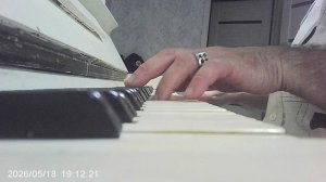 Пианино: фрагмент «Во саду ли в огороде»