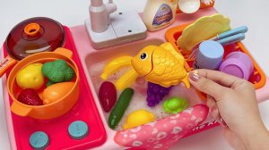 Распаковка Игрушечной кухонной раковины и приготовление пищи! Яркие мультики для детей смотреть!