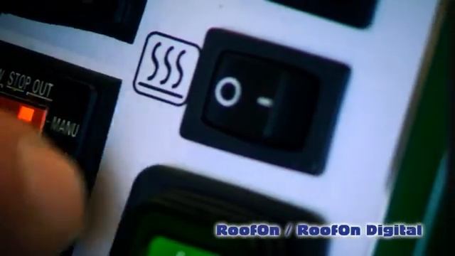 Аппарат для сварки кровли горячим воздухом Herz RoofOn | Www.tool-tech.ru