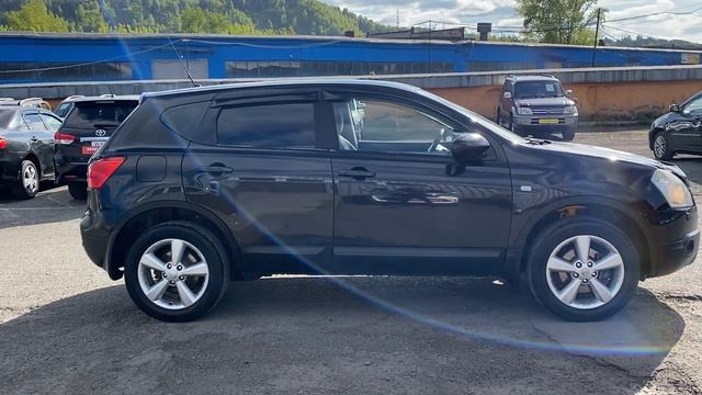 NISSAN QASHQAI 2.0 AT 4WD