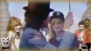 Wings Mrs Vandebilt  - Khop khei khop-.mp4