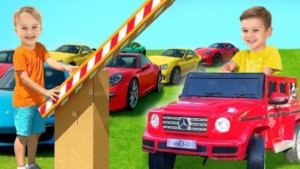 Влад и Ники. Дети играют в аренду машин