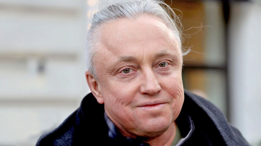Голых женщин нет, есть спорт: Павел Кашин угодил в скандал из-за клуба в жилом доме