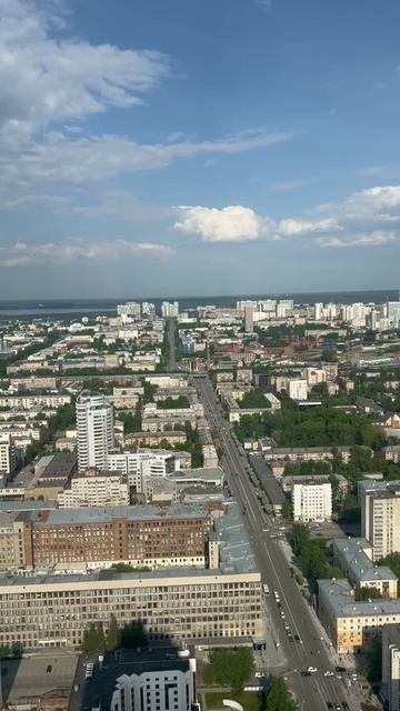 Екатеринбург, город с высоты птичьего полета смотреть онлайн