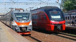 ЭП2Д 013610  ПРИБЫВАЕТ И ОТПРАВЛЯЕТСЯ ОТ СТАНЦИИ МЦД ОДИНЦОВО.