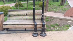 Оригинальные фонари в Комсомольском парке Кисловодска. Май 2026