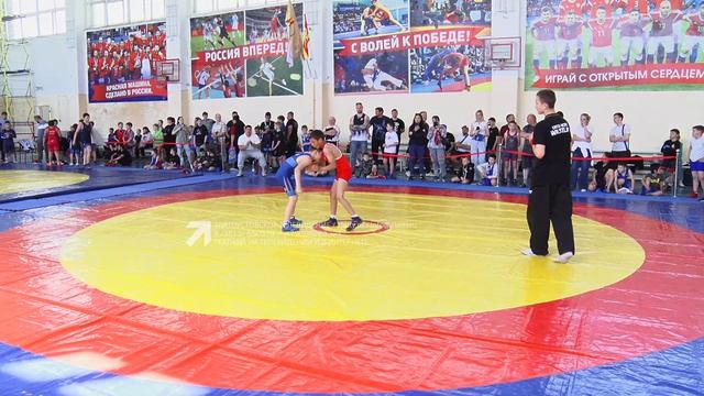 Состоялись соревнования по греко-римской борьбе памяти ветеранов спорта смотреть онлайн