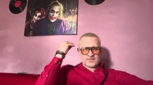Мужчины после 40 выбирают для жизни рептилий