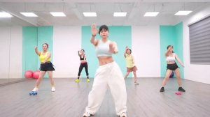 20_Minute_Dance_Workout_At_Home___Exercise_To_Lose_Weight_FAST