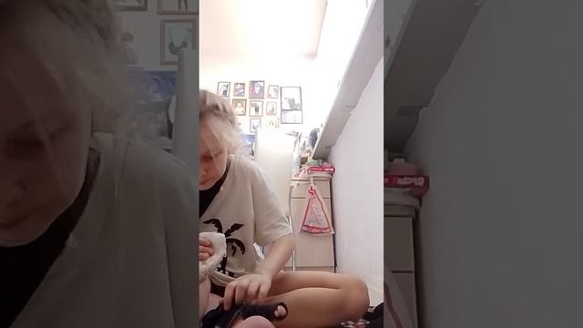 1000003744.mp4
