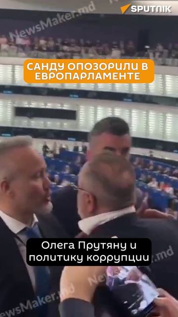 Президента Молдовы обвинили в работе на наркомафию