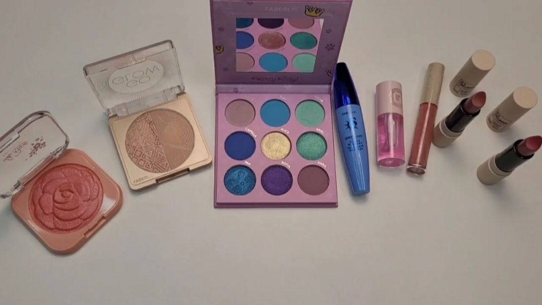 КОСМЕТИЧКА - новинки👛 Тестирую покупки для макияжа💄#обзор #косметика #покупки #фаберлик #эйвон