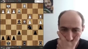 Он решил сыграть в трусливые шахматы!