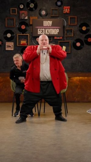 Стас Барецкий и банка пиво