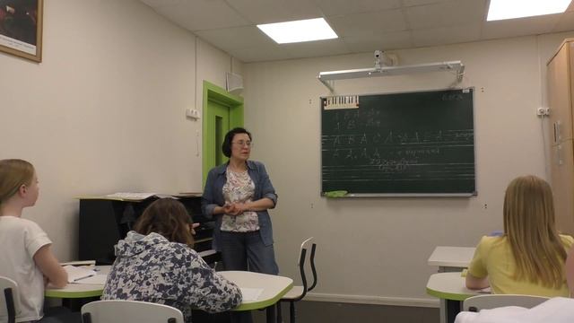 Е.В.Мигачёва открытый урок. Тема: "Музыкальные формы. Сложная трёхчастная форма" смотреть онлайн