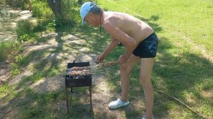 А шашлычок под коньячок вкусно очень..