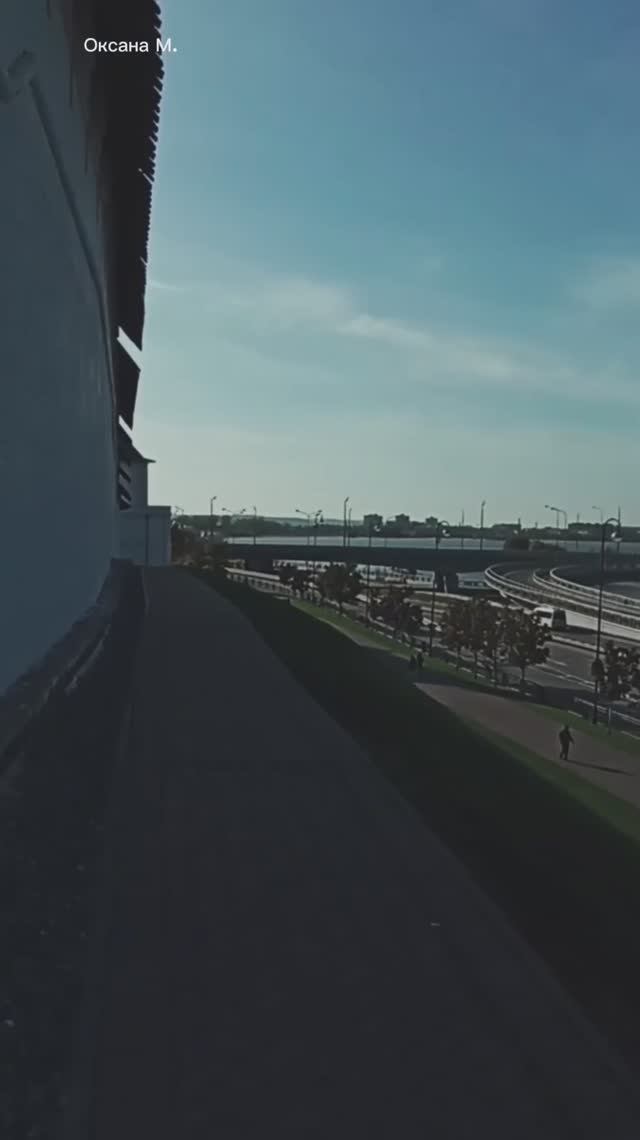 Вдоль Кремлёвской стены. Казань.mp4
