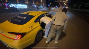 БЛЮВАНУЛИ В МАШИНЕ ТАКСИ / Яндекс такси Москва комфорт + ночная смена 17-18.05.2026