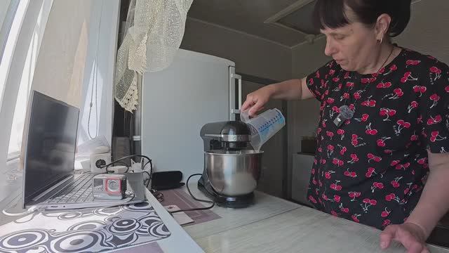 МУЖ НЕ ПОСЛУШАЛ МЕНЯ, НЕ ХОРОШО ПОЛУЧИЛОСЬ. СЕГОДНЯ Я КОРОВУ НЕ УЗНАЛА