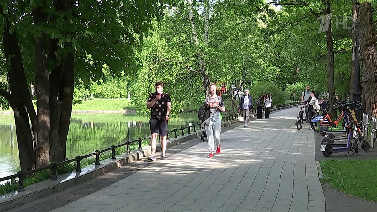 В столичном регионе погода второй день бьет рекорды.