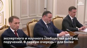 Мишустин поручил ускорить внедрение российского ПО и ИИ по итогам ЦИПР-2026