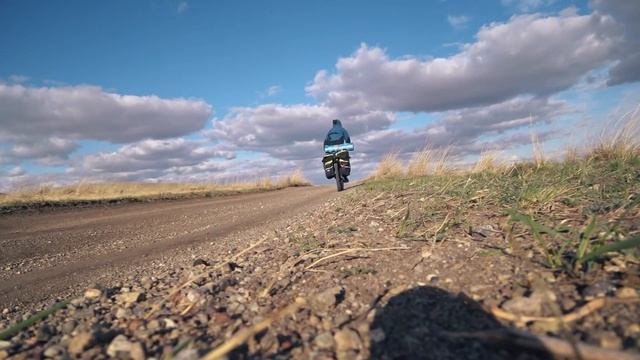 038 ВЕЛОПОХОД ПО ХАКАСИИ. НАШЛА ПУСТОЙ КЕМПИНГ И ЗАНОЧЕВАЛА.mp4