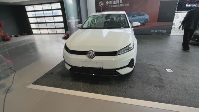 Volkswagen Sagitar S (2026 г.) - без утиля, проходной