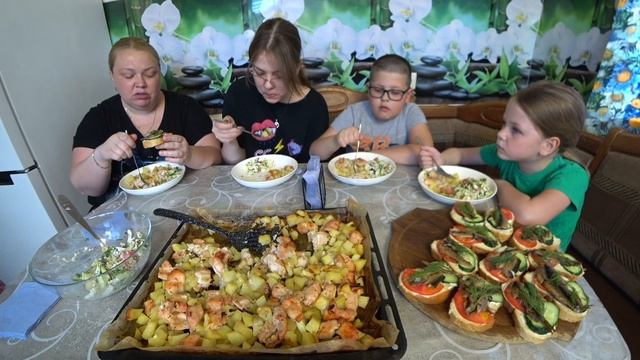 мукбанг. у детей через неделю каникулы 🥳