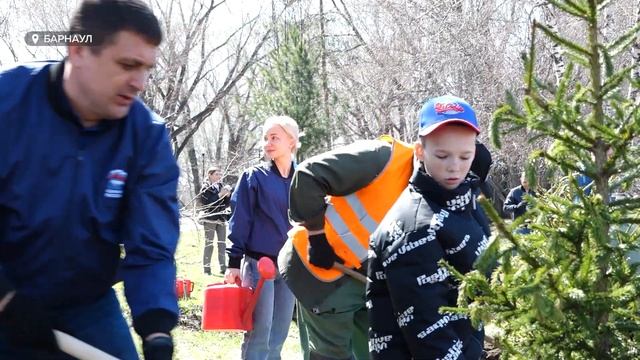 30 тысяч барнаульцев стали участниками общегородского субботника смотреть онлайн