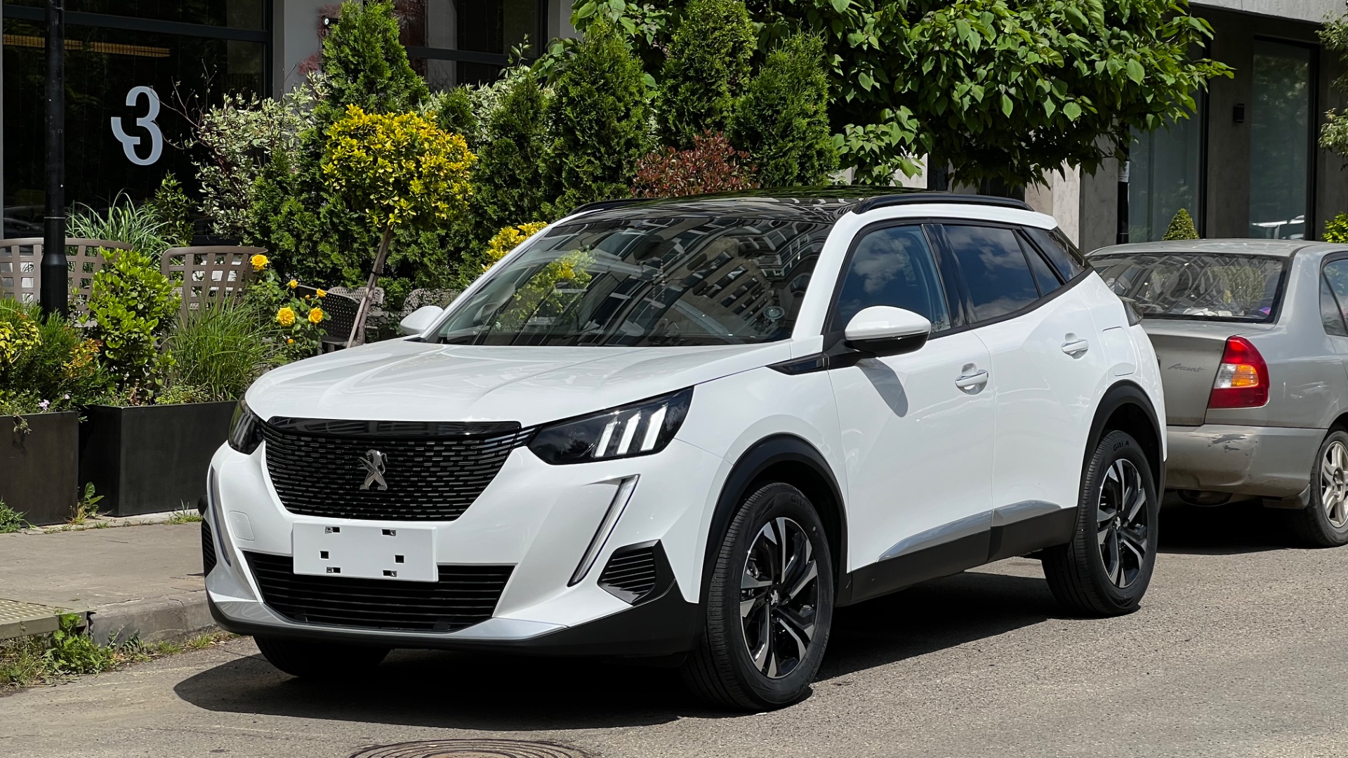 PEUGEOT 2008