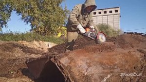 Пилю бадью бензорезом на металл_Трактор мне в помощь #КопМеталлавлесу #металлокоп
