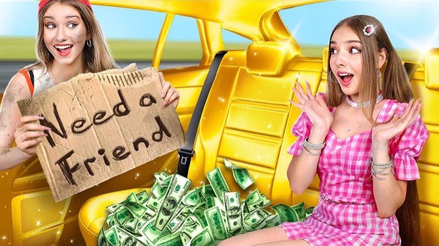 💰 МОЯ ЛУЧШАЯ ПОДРУГА — БЕЗДОМНАЯ?! 😭 Богатая и Бедная Девушка Стали Лучшими Подругами! 💔