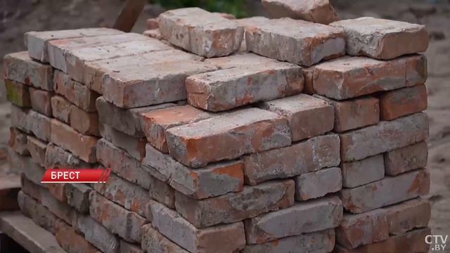 В Брестской крепости возрождают легенду

Уже вторую неделю волонтёры с трепетом и мастерством возв
