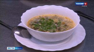 Витамины с огорода: зелёные щи с крапивой и щавелем