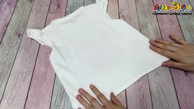 Футболка Lanson Kids хлопковая с надписью и принтом цветов рукава крылышки с оборками белая - видео