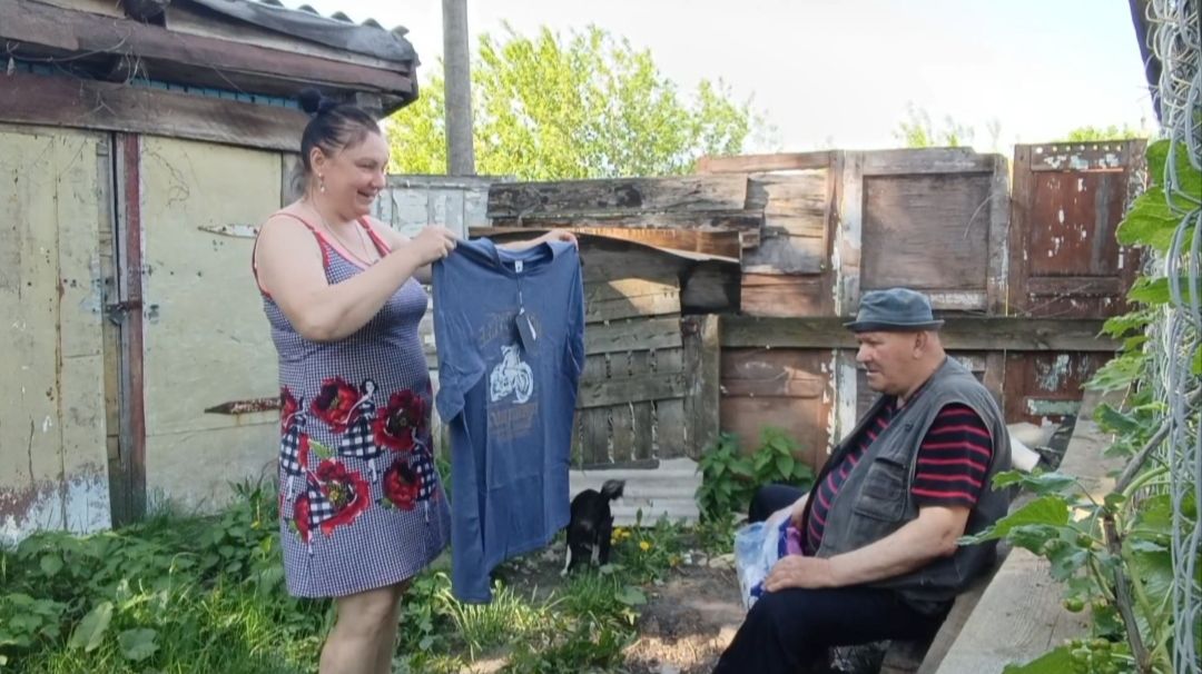 ВСЕХ ПОДКОРМИЛА, И МУЖА ПРИОДЕЛА