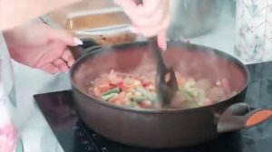 Вкуснейшие фрикадельки с рисом и овощами. Рекомендую. Обзор.