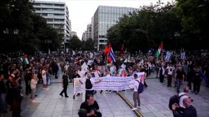 В Афинах прошел «Марафонский марш мира» с требованием закрыть военные базы США