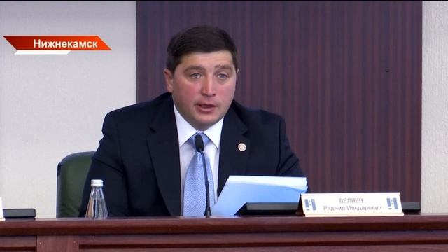 «Разорвала лицо и откусила ухо»: в Нижнекамске бультерьер напал на 12-летнюю девочку