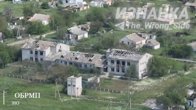 ✈️💥❌Уничтожения ПУ БпЛА 414 обр БпС шестью ФАБами-500 в н.п.Новорайск Херсонской области и ПУ…🔽