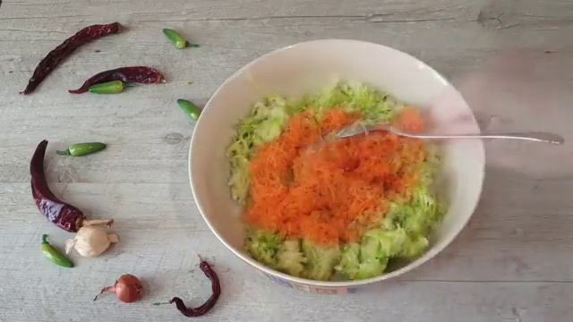 Как приготовить овощные лепешки. Вкусно и полезно. Обзор.