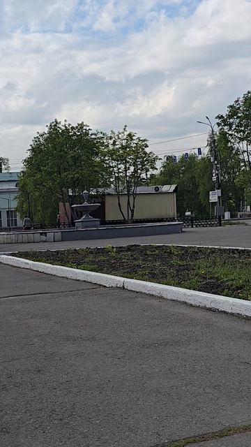 КМК, площадь побед смотреть онлайн