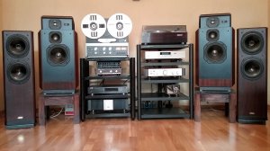 Denon DP-59L. Ortofon MC Rondo Bronze. EAR 834P Deluxe. Rotel RA-1060. Revox Agora B MKII.