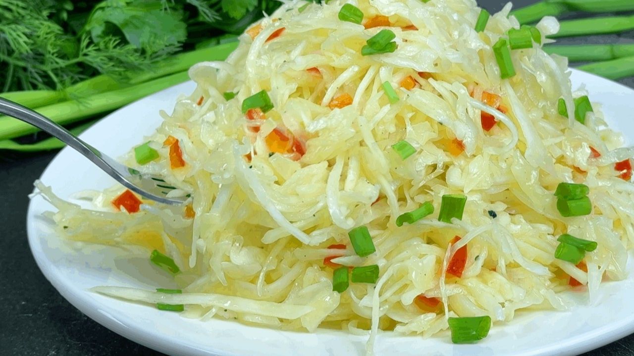 Салат из капусты ПО-НЕМЕЦКИ — рецепт, который удивляет всех! Просто и очень вкусно